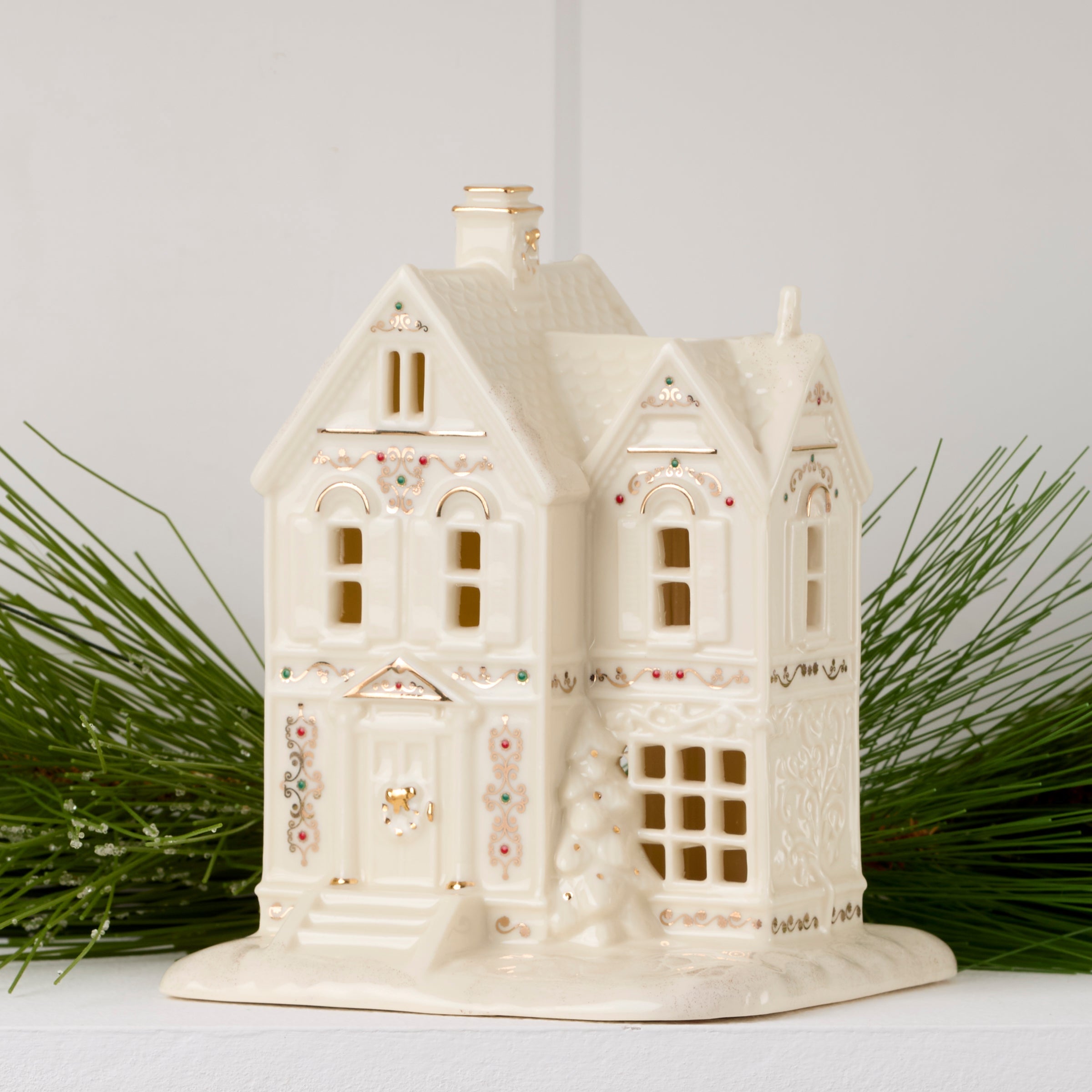 Mistletoe Park Lit Victorian House